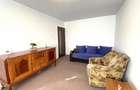Apartament 3 camere decomandat Nicolina 1 Etaj intermediar