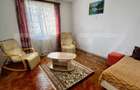 Apartament de vazare, cu 4 camere, 90 mp + balcoane, zona La - 8