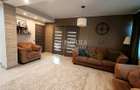 Apartament modern 4 camere | 80 mp + 90 mp curte privata si parcare - 11