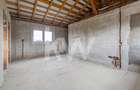 Casa singur in curte, central,  Izvor, Comision 0% - 9