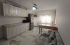 De vanzare apartament 3 camere - 1
