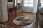 Inchiriez apartament 3 camere - 4