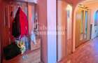 | Apartament cu 3 camere | Micro 17, Str. Oltului |