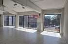 DE INCHIRIAT Spatiu comercial 230 mp S+P+E1+M Dinicu Golescu - 3