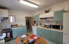 Casa 5 camere, bucatarie, 2 bai, garaj, cartier Vasea - Medias - 1