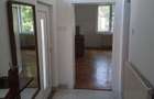 Ap. 2 camere, in casa cu gradina, Grigorescu, str. Sinaia - 12