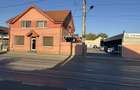 Inchiriez spatiu comercial 80 mp