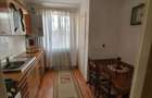 Vand apartament cu doua camere