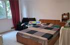 Vanzare apartament 3 camere decomandat METROU VALEA  IALOMITEI - 2