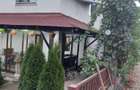 Casa de vanzare in Pitesti 4 camere, garaj si curte amenajata