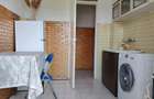 Inchiriez o camera intr-un apartament - 3