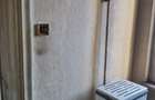 2 apartamente de vanzare in vila
