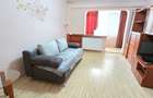 Apartament cu 2 camere decomandat în Podul de Piatră - 2