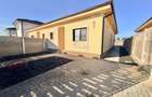 Duplex cu 3 camere cu Canalizare în Moșnița Nouă - 1