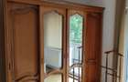 Inchiriez apartament cu 3 camere pe Str.Carpatilor 13 COMISION 0 - 5