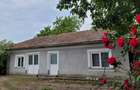 Casă cu 5 camere în Tânganu - 6