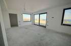 Penthouse cu 3 camere decomandat în Nord - 18