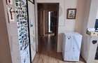Apartament cu 3 camere decomandat în Aradului - 3