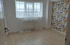 Proprietar , inchiriez apartament , renovat , 4 camere ,zona buna. - 10