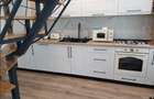 Apartament cu 6 camere în Tractorul - 4
