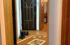 vand apartament 2 camere