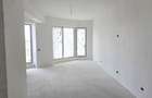 Apartament cu 3 camere decomandat în Tractorul - 4