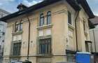 Casă cu 8 camere cu Canalizare în 1 Mai - 1