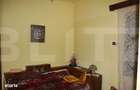 Casa traditionala cu curte generoasa, in centrul localitatii Valcele - 5