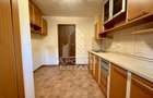 Apartament cu 3 camere, 2 bai, centrala proprie, zona Soa... - 9