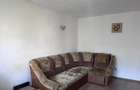 Apartament cu 4 camere decomandat în Liliacului - 3