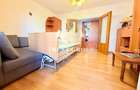 Apartament cu 4 camere decomandat în P-ța Victoriei - 1