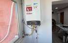 Apartament 2 camere etaj 4, decomandat, 54mp.Se inchiriaza pe termen lung, zona Dezrobirii cu vedere la strada si loc de parcare in fata scarii. - 2