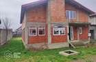 Casa la rosu, nou construita, la pret corect, Sagu - 1
