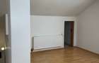 Duplex cu 7 camere cu Canalizare în Iancu Nicolae - 17