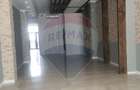 Spațiu comercial, de 230 mp, în Central - 10