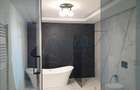Apartament cu 5 camere decomandat în Nufărul - 2