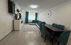 Apartament cu 3 camere semidecomandat în Central - 1