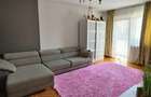 Apartament cu 3 camere decomandat în Central - 2