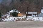 Casa din lemn si teren intravilan, Izvorul Muntelui, Neamt - 6