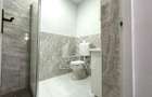 Apartament luminos cu 3 camere si curte comuna - 7