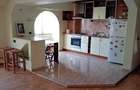 Apartament cu 3 camere decomandat în Central - 11