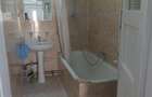 Ap. 2 camere, in casa cu gradina, Grigorescu, str. Sinaia - 8