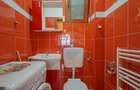 Apartament cu 3 camere decomandat în Tractorul - 24