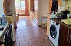 Apartament cu 4 camere decomandat în Tractorul - 8