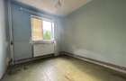 Apartament cu 2 camere semidecomandat în Tractorul - 2