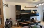 Inchiriez apartament 3 camere - 4