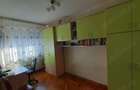 Apartament de vanzare 3 camere Rogerius, et. 4 semidecomandat, mobilat si utilat, luminos ?i - 3