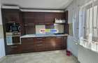 Apartament cu 4 camere decomandat în 13 Septembrie - 19