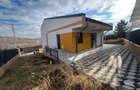 Casă cu 4 camere cu Canalizare în Tomești - 16