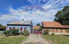 Casă cu Teren 4484 Mp în Lugoj - 1